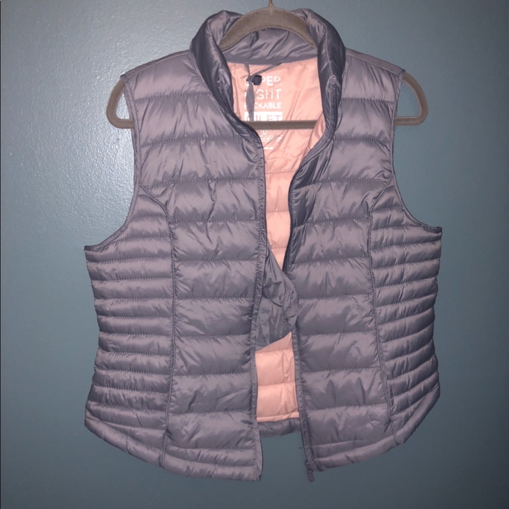 Super light grey vest